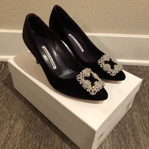 MANOLO BLAHNIK Hangisi Satin 70mm Pump